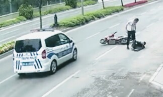 Hırsıza meydan dayağı saniye saniye görüntülendi