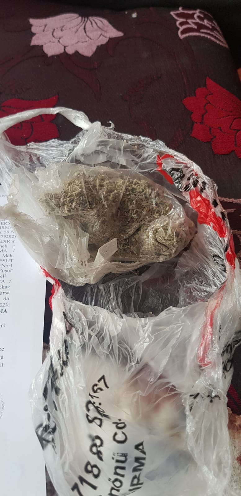 Balıkesir'de 3 ilçeye uyuşturucu baskını