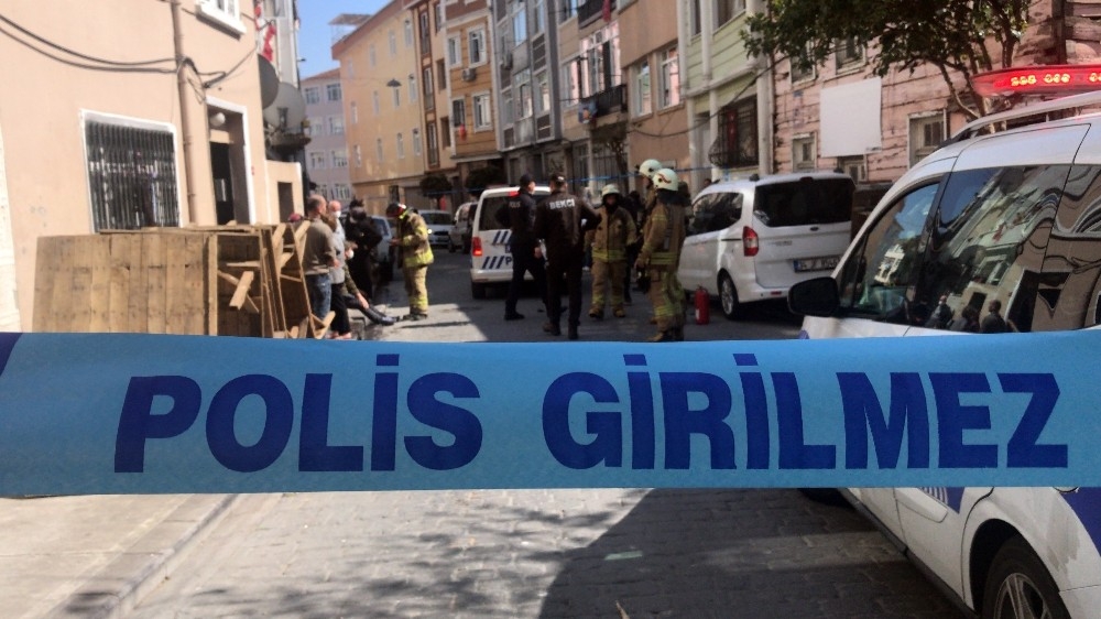 Beyoğlu'nda korkutan tüp patlaması