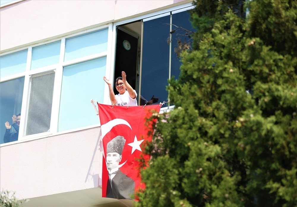 Büyükşehir'den 23 Nisan'da gezici araçlarla mobil konser