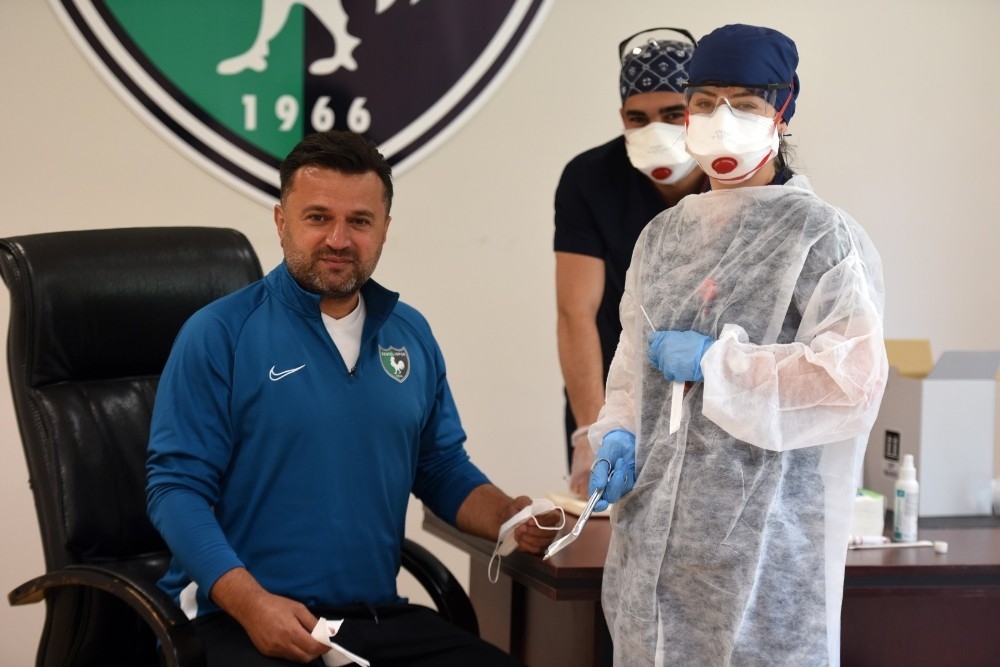 Denizlispor oyuncuları Covid-19 testine tabi tutuldu