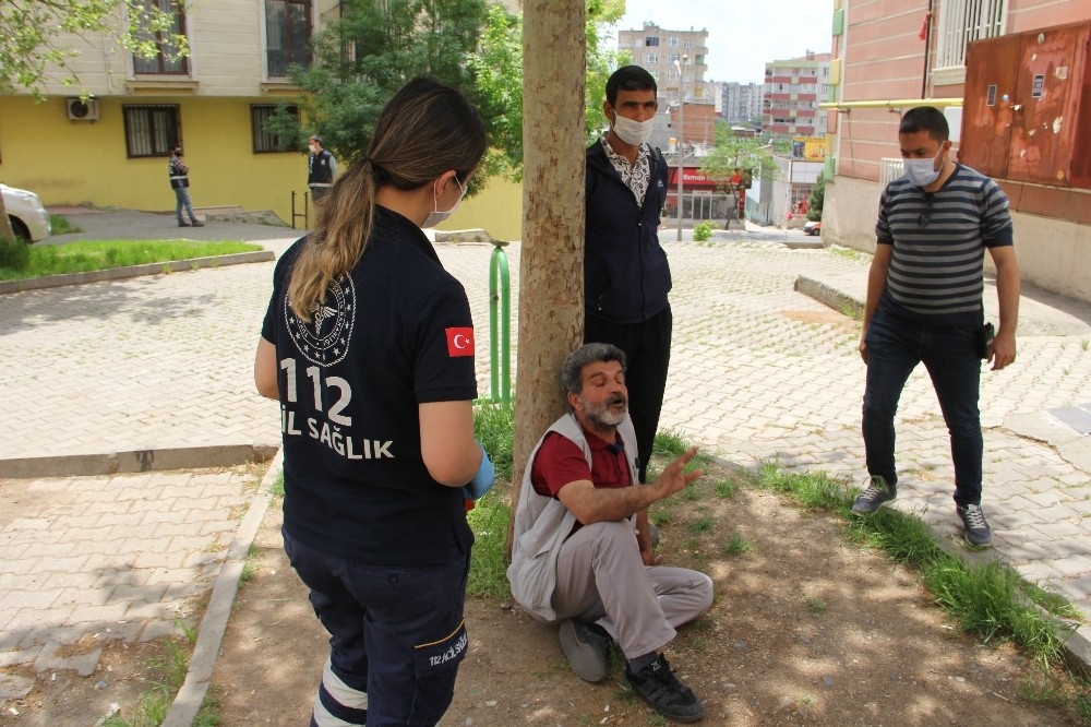 HDP'lilerin güldüğü evlat nöbetindeki aileler sinir krizi geçirdi