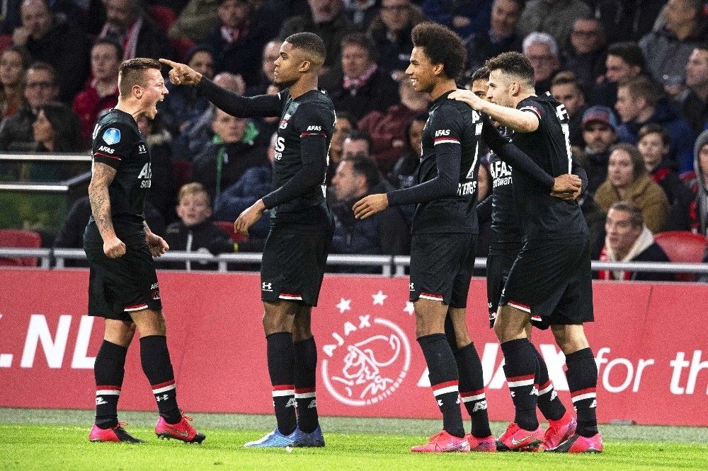 Hollanda'da lig bitti!