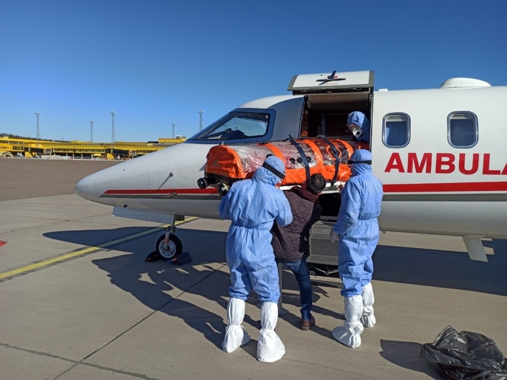 İsveç'teki Türk vatandaşı ambulans uçakla Türkiye'ye getirildi