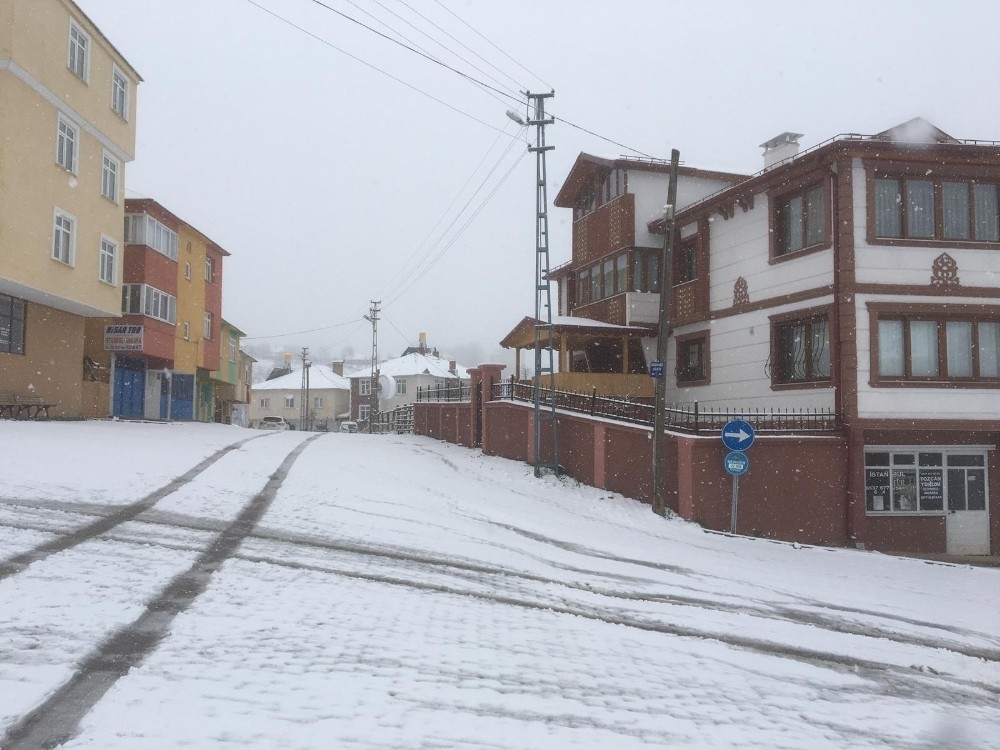 Sivas'ta kar sürprizi