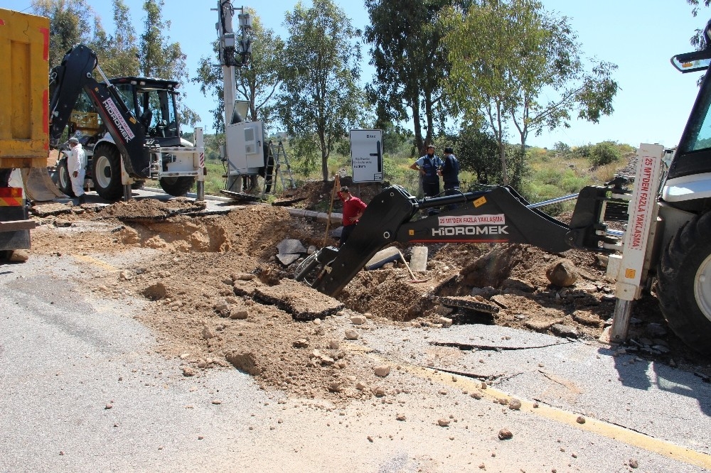 Bodrum'da su borusu bomba gibi patladı