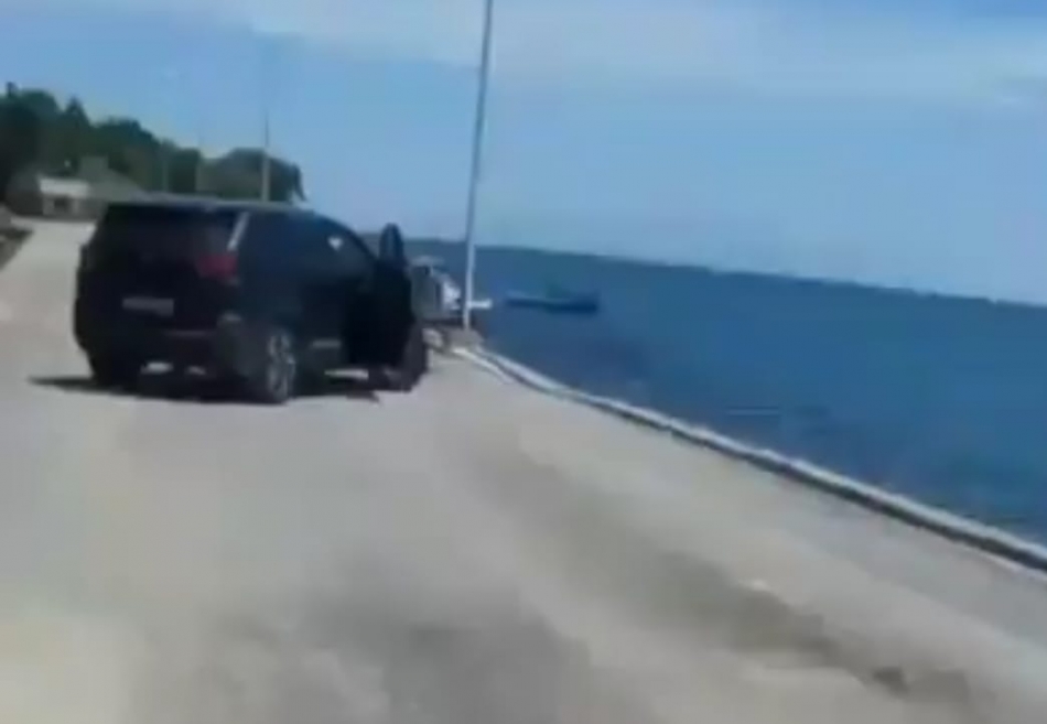 Bunu neden yaptı, kimse bilmiyor! 