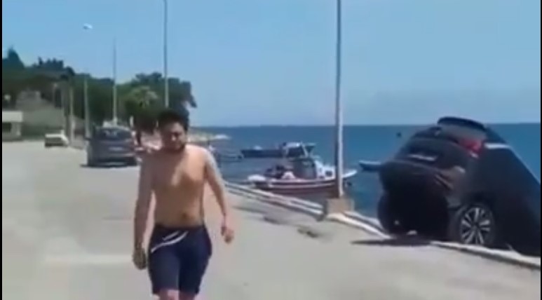 Bunu neden yaptı, kimse bilmiyor! 