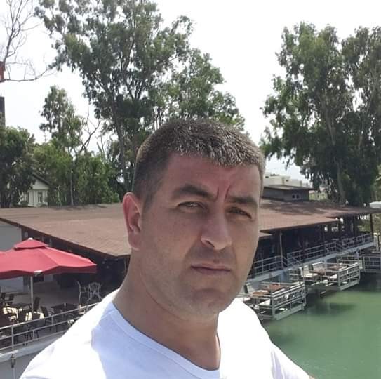 Bacanağını ve baldızını öldürdü
