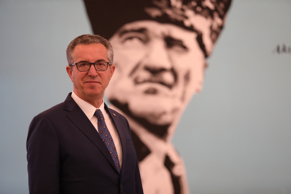 Gaziemir Belediyesi’nden Rusya’ya dostluk şarkısı
