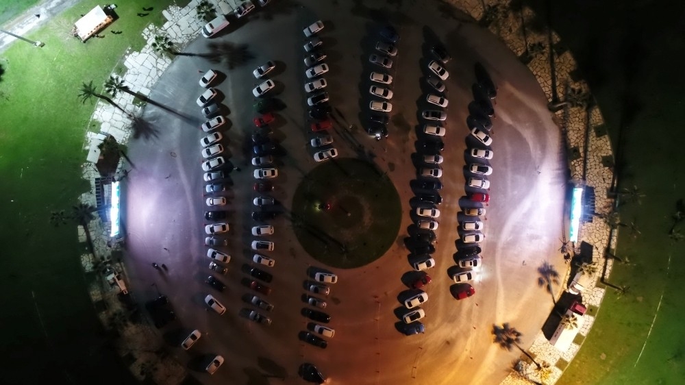 Arabalı sinema keyfi başlıyor