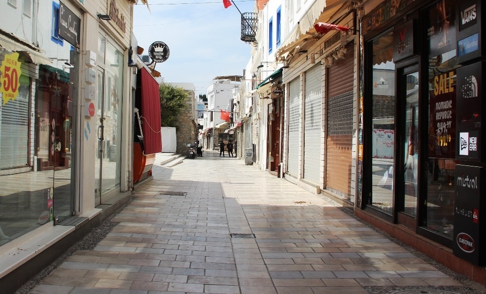 Bodrum gönüllü olarak yasağa uydu
