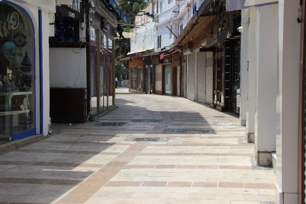 Bodrum gönüllü olarak yasağa uydu