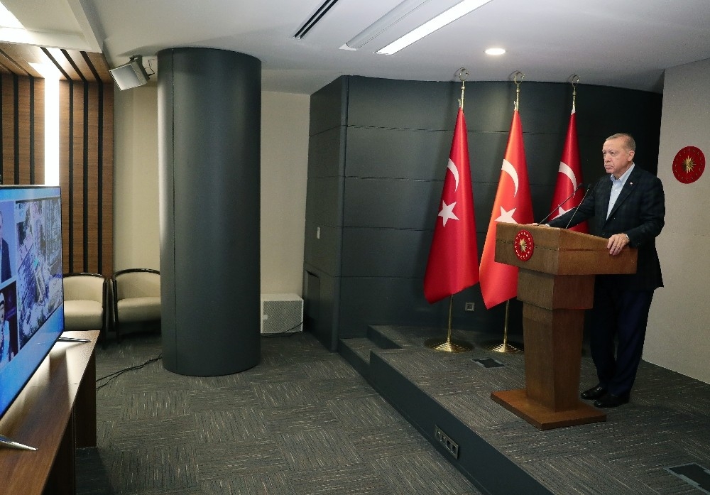 Cumhurbaşkanı Erdoğan özür diledi
