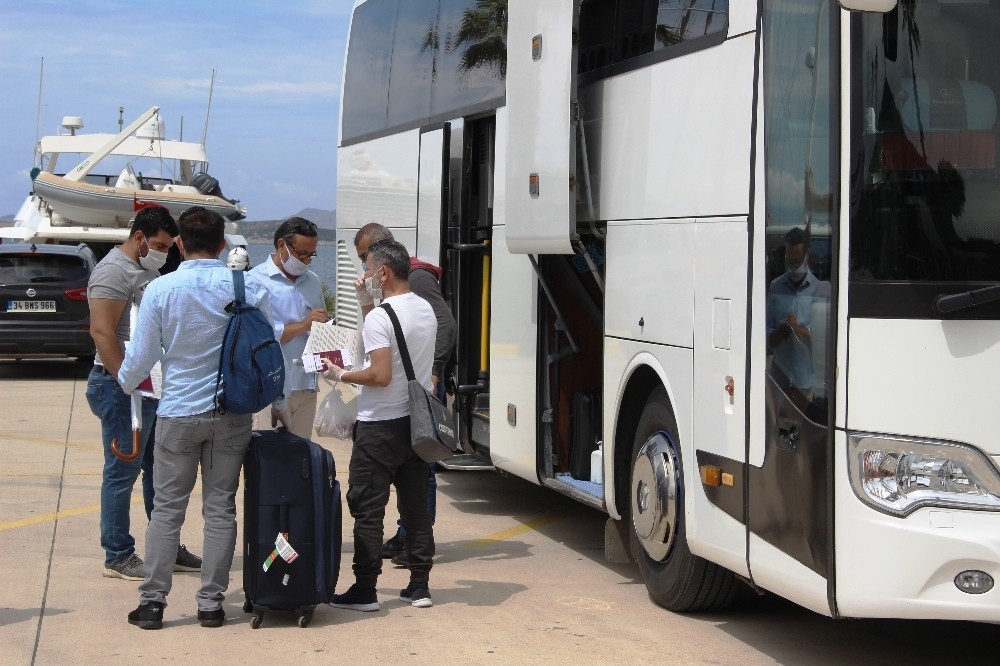 Denizdeki 45 günlük esaret bitti