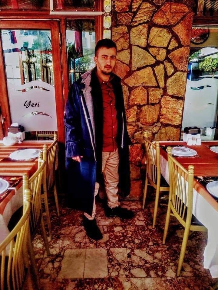 Genç restoran çalışanı mesai arkadaşları tarafından ölü bulundu