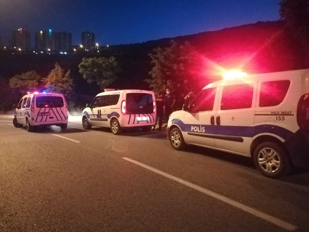 İzmir'de sokak ortasında pompalı dehşeti: 3 yaralı