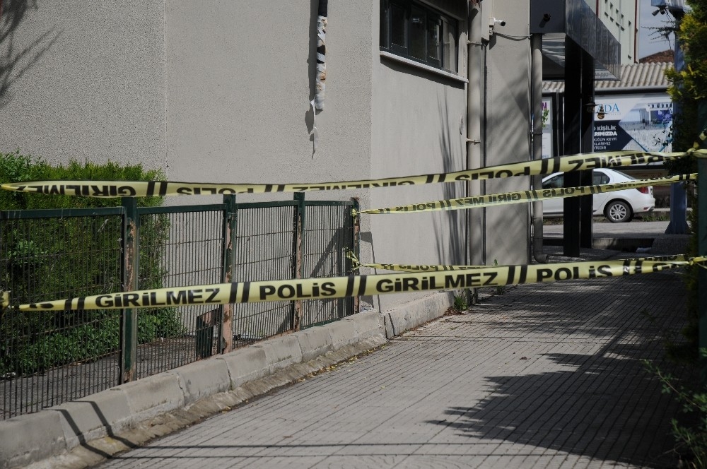 Kapıcı korona çıkınca 119 kişilik iki apartman karantinaya alındı