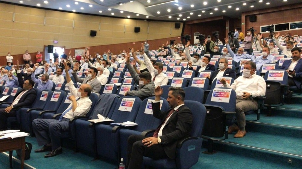 Kiralar 3 ay ertelendi, su faturalarına 3 taksit getirildi