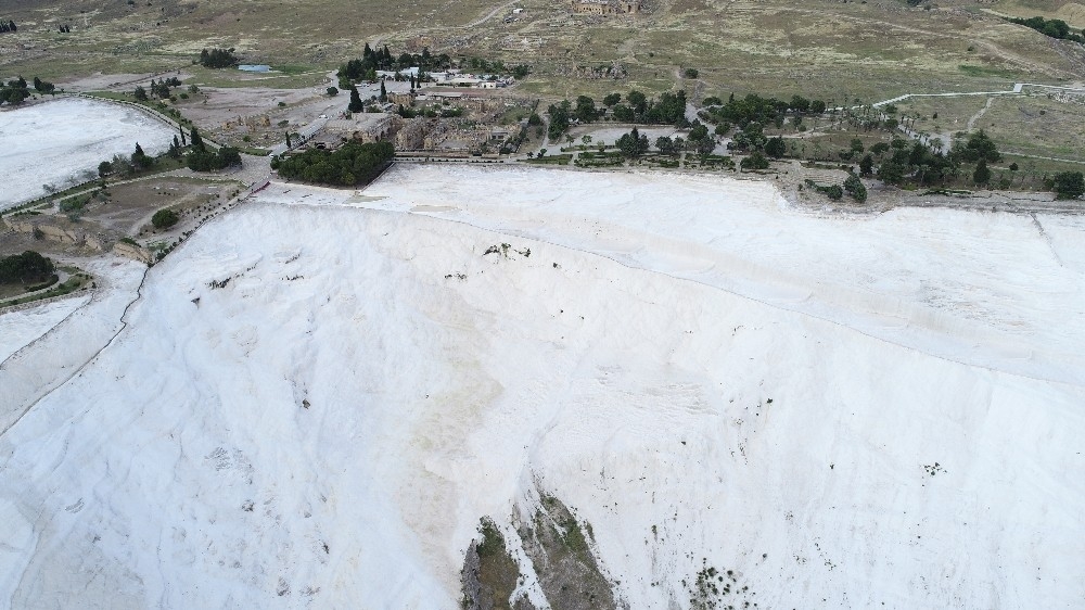 Pamukkale en güzel beyazlığı ile 1 Haziran'a hazır