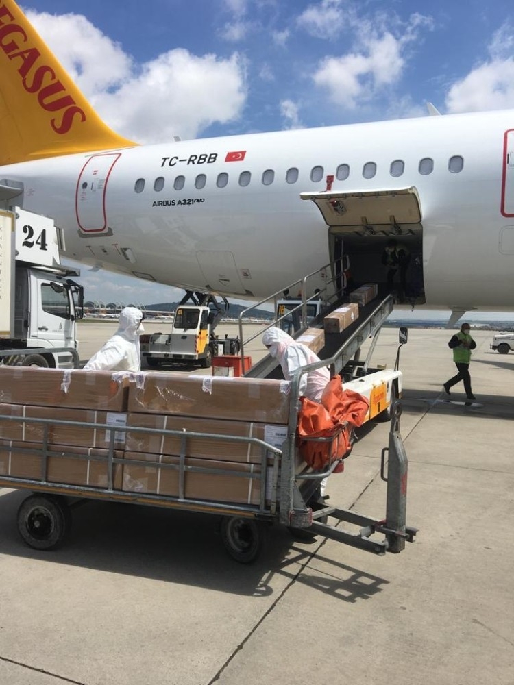 Pegasus'un kargo uçuşları başladı