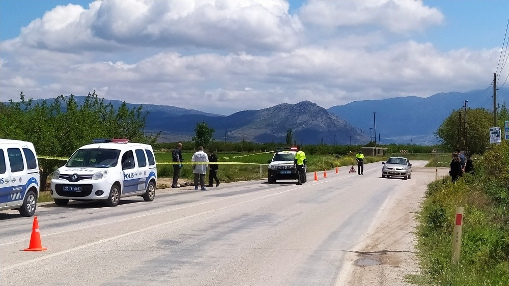 Tahliye oldu, oğlunu öldürdü