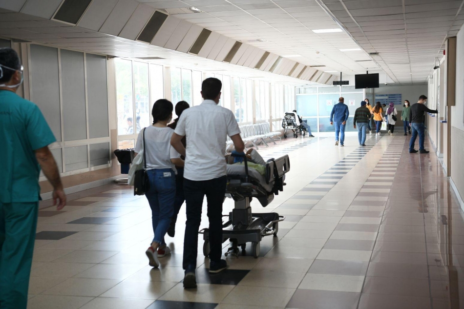 EÜ Tıp Fakültesi Hastanesi'nde kontrollü normalleşme başladı
