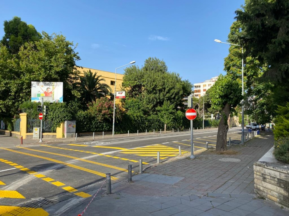 İzmir'in ünlü caddesi tek yön oldu