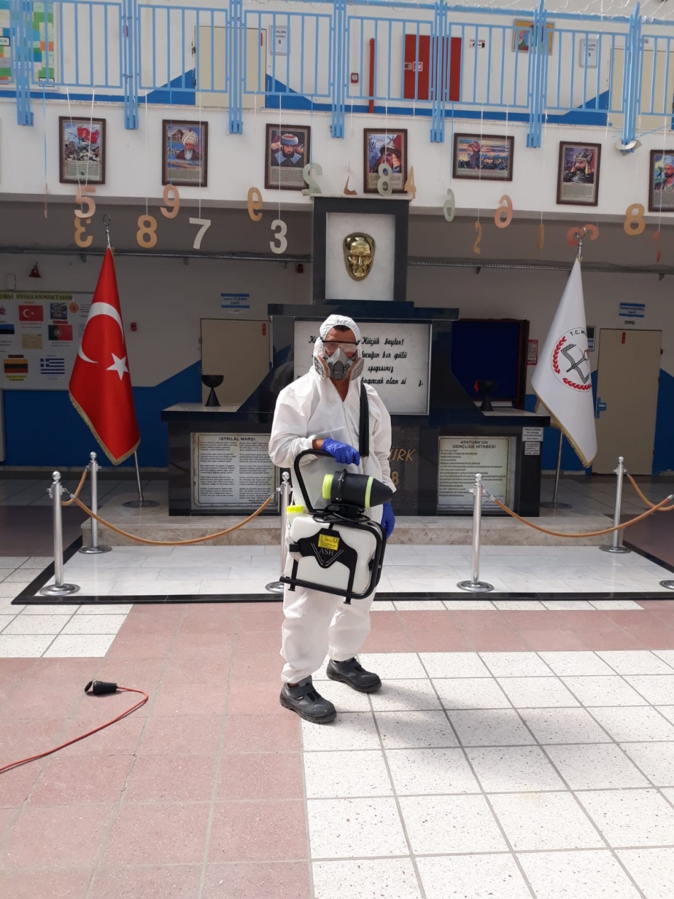 LGS sınavı öncesi okullar dezenfekte edildi