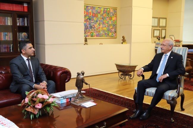Kayalar'dan 'lider ziyareti'
