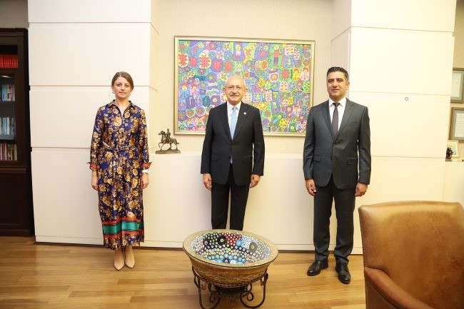 Kayalar'dan 'lider ziyareti'