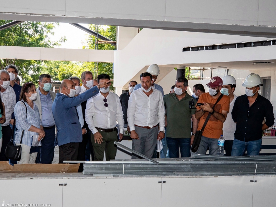 İzmir’in yeni yüzme havuzu Ekim’de açılıyor