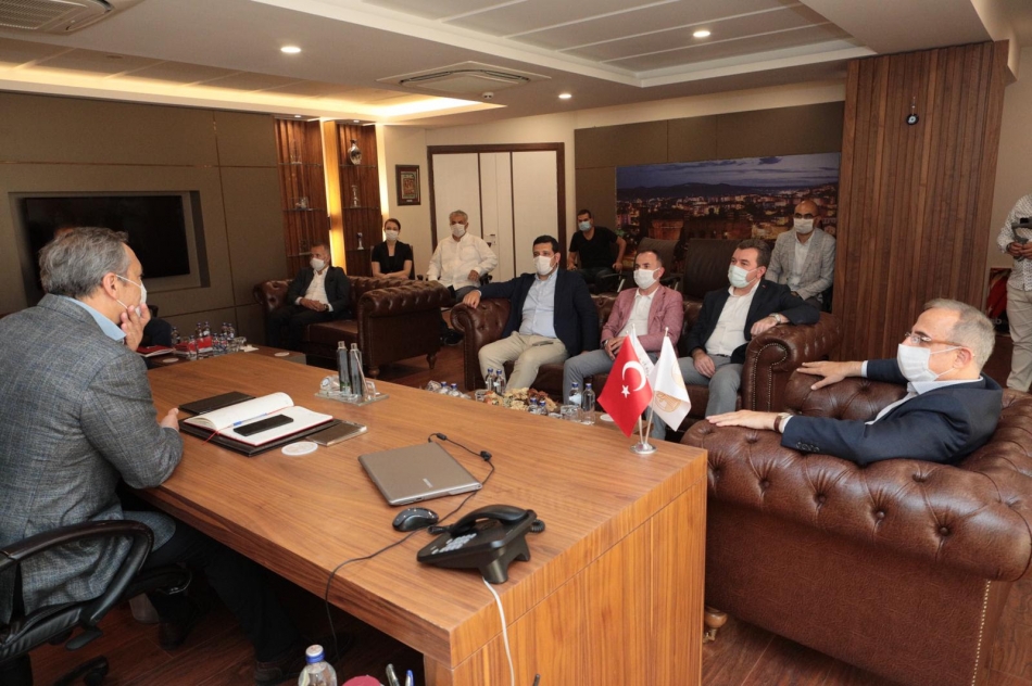 İlçe yatırımları hız kazandı...