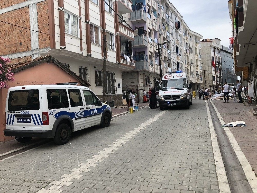 4 yaşındaki çocuk pencereden düştü