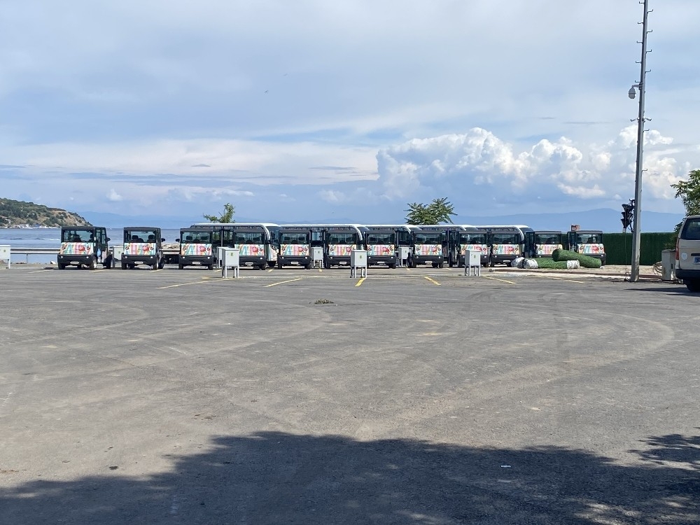 Adalar'da fayton yerine elektrikli araç