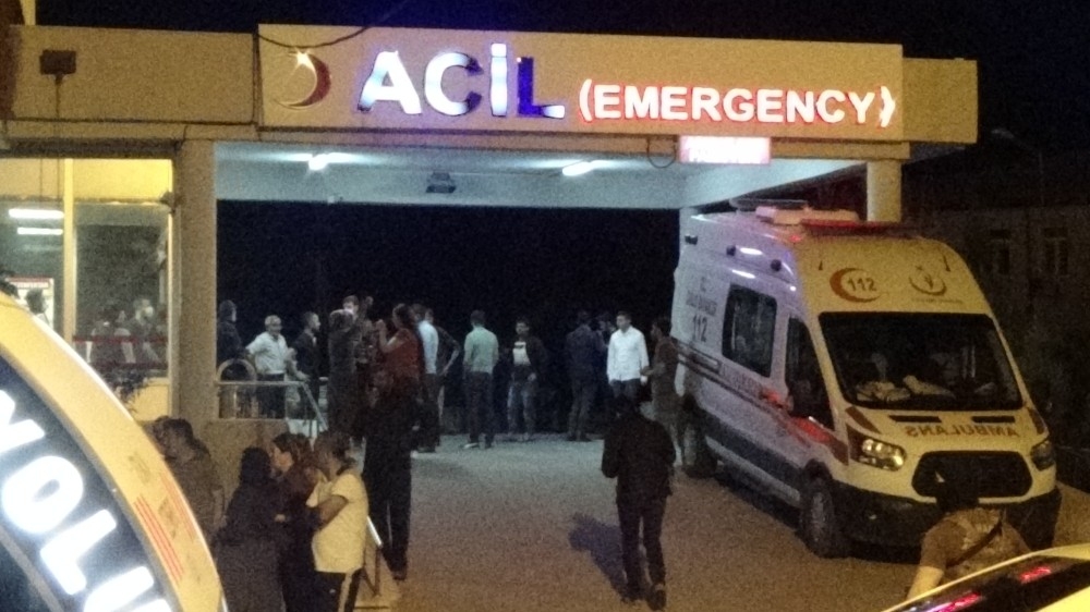 Diyarbakır'da korkulu dakikalar: 3 ölü, 11 yaralı