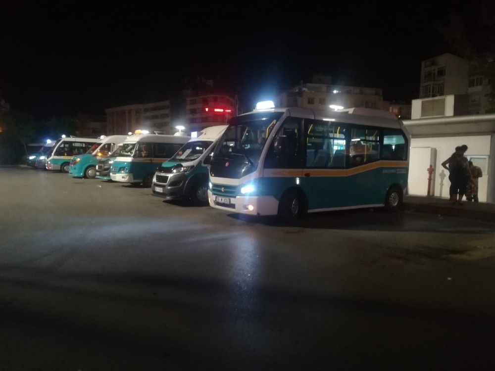 İzmir'de minibüs şoförleri korona virüs testi yaptıracak