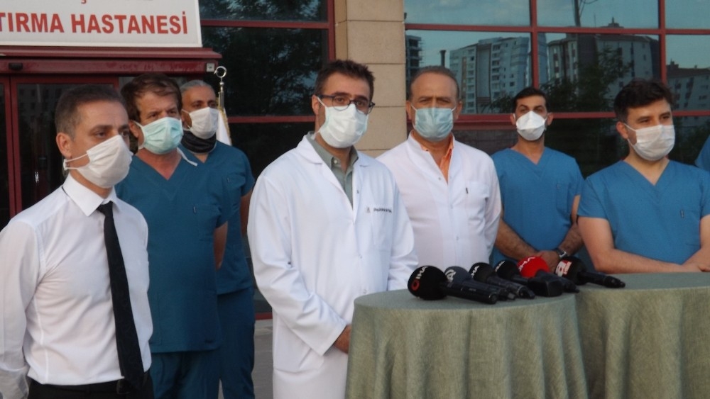 Korona virüse karşı "Türk Işın Tedavisi"