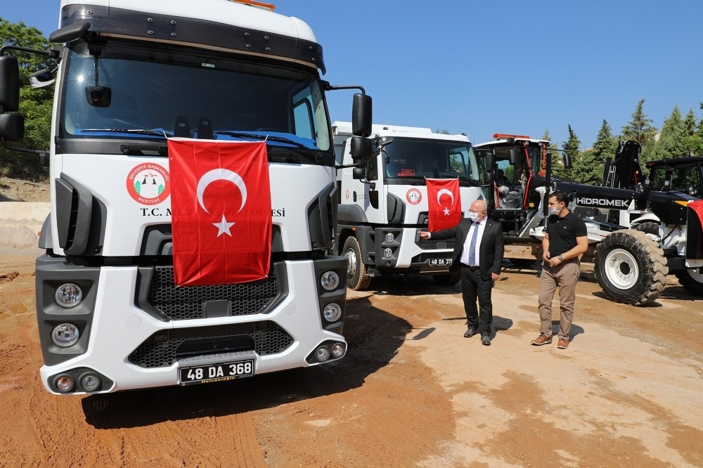 Menteşe Belediyesi araç filosunu güçlendiriyor
