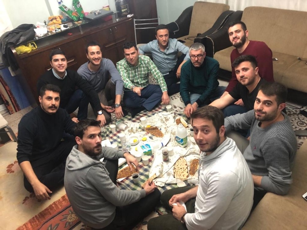 MHP Bornova'dan gençlik atağı