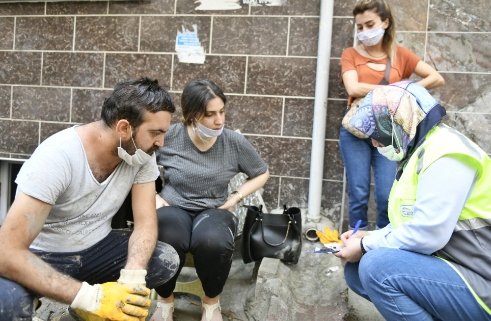 Sel mağduru vatandaşlara sıcak yemek