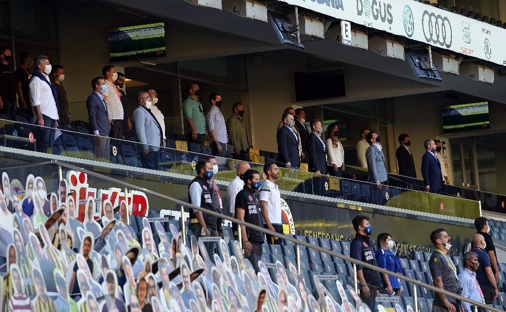 Fenerbahçe uzatmalarda iki gol buldu
