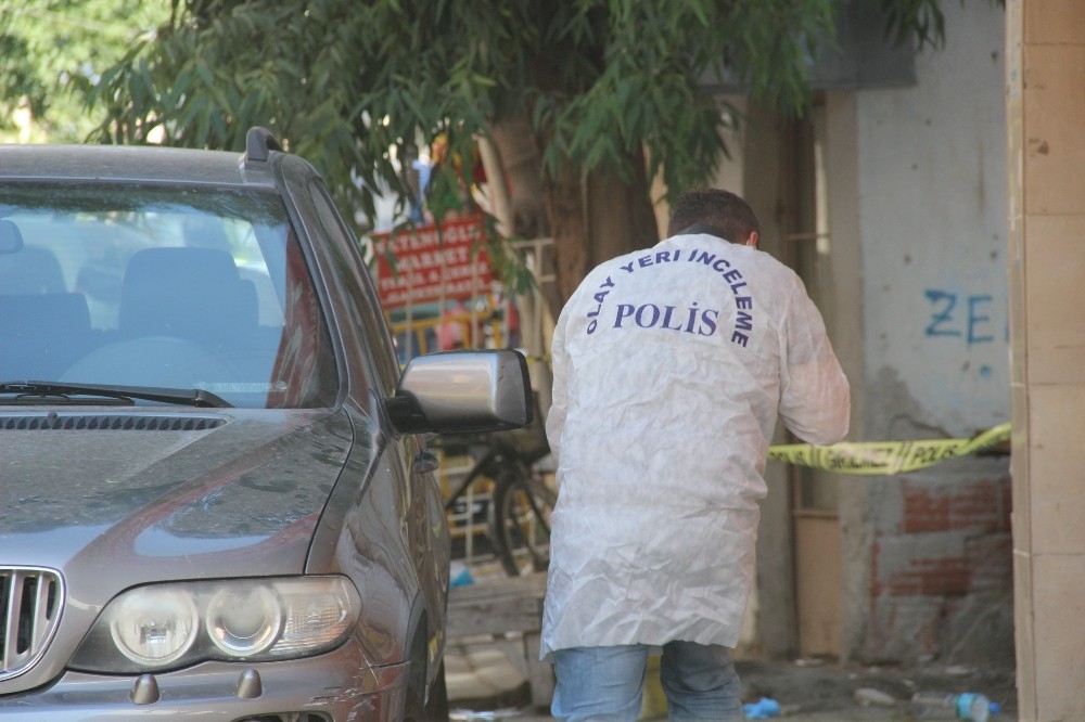 Teksas değil! İzmir'de silahlı çatışma: 5 yaralı