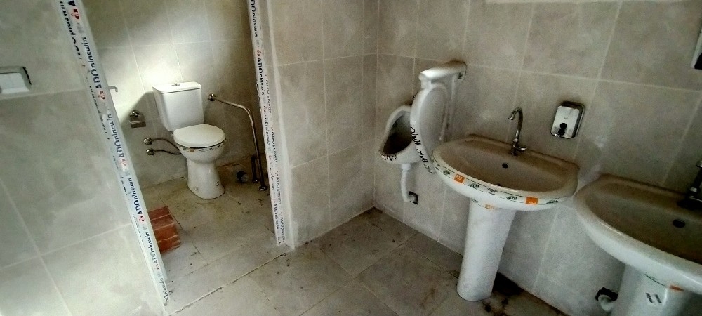 Turizm amaçlı kurulan tesis çürümeye terk edildi