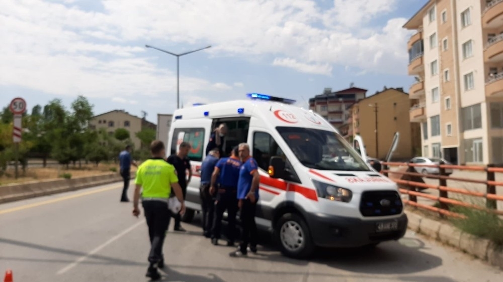 YKS'ye yetişmeye çalışıyorlardı: 3 yaralı