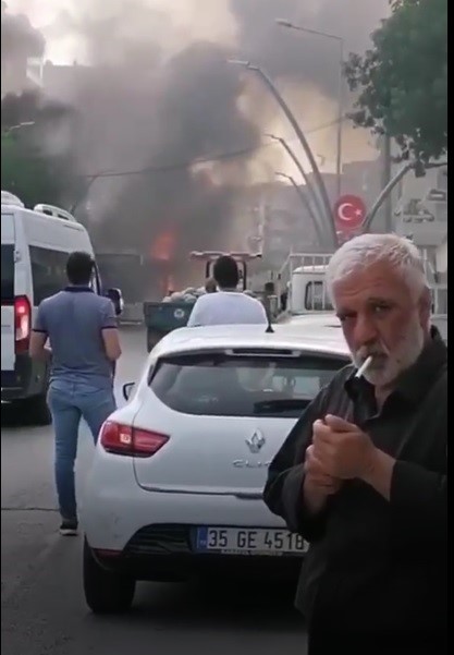 Belediye otobüsü cayır car yandı