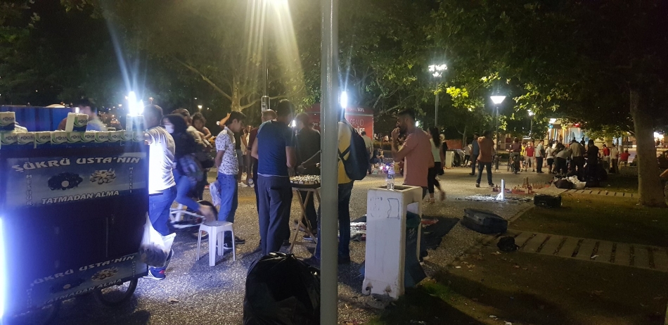 İzmir'in göbeğinde kötü görüntü!