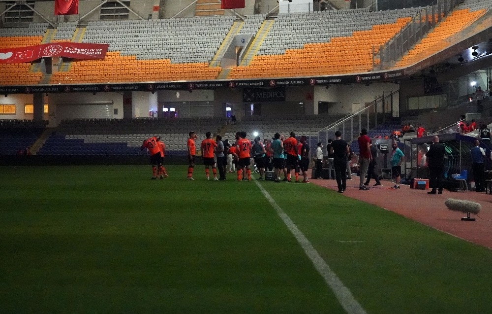 2019-2020 sezonu Süper Lig şampiyonu Başakşehir