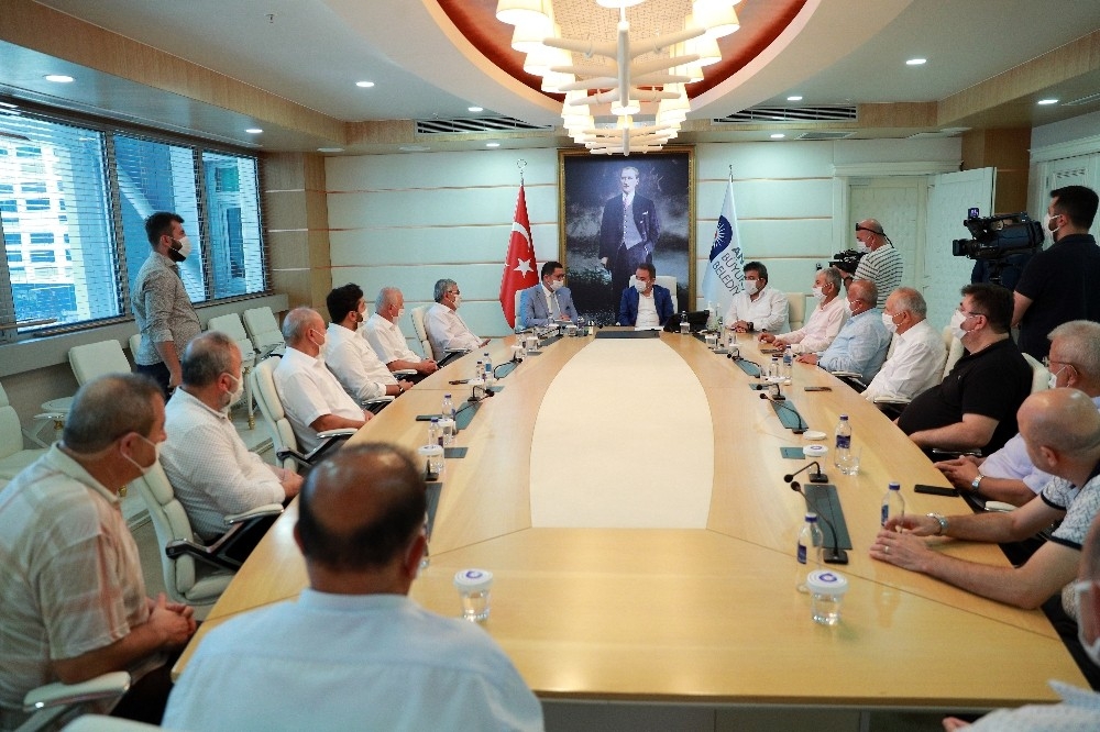 AESOB Başkanı Dere'den Başkan Böcek'e teşekkür