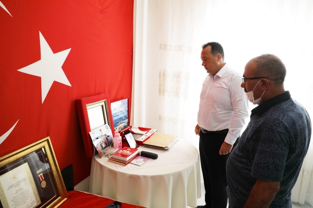 Başkan Dutlulu, Kurban Bayramı'nda şehit ailelerini unutmadı